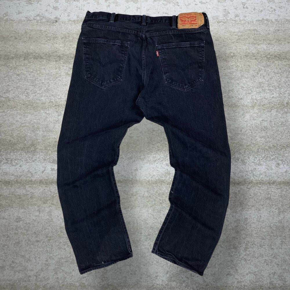 Vintage Y2K Levis Jeans 501 38x28 Regular Straight Leg Fit Black Wash Button Fly